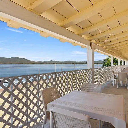 Skylark Shores Resort Lakeport Exterior foto
