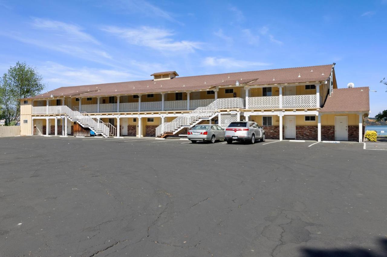 Skylark Shores Lakeport