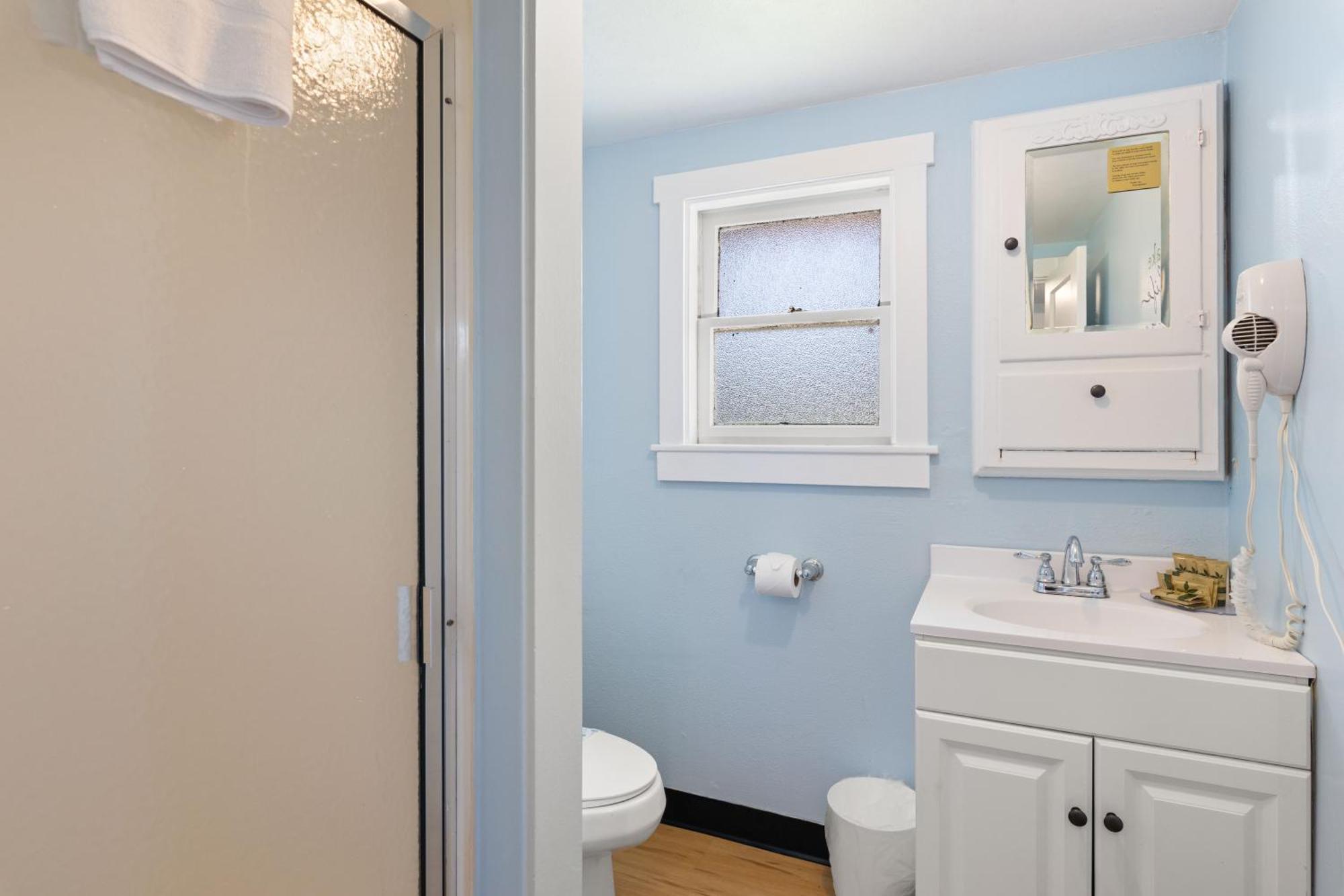 Skylark Shores 4*