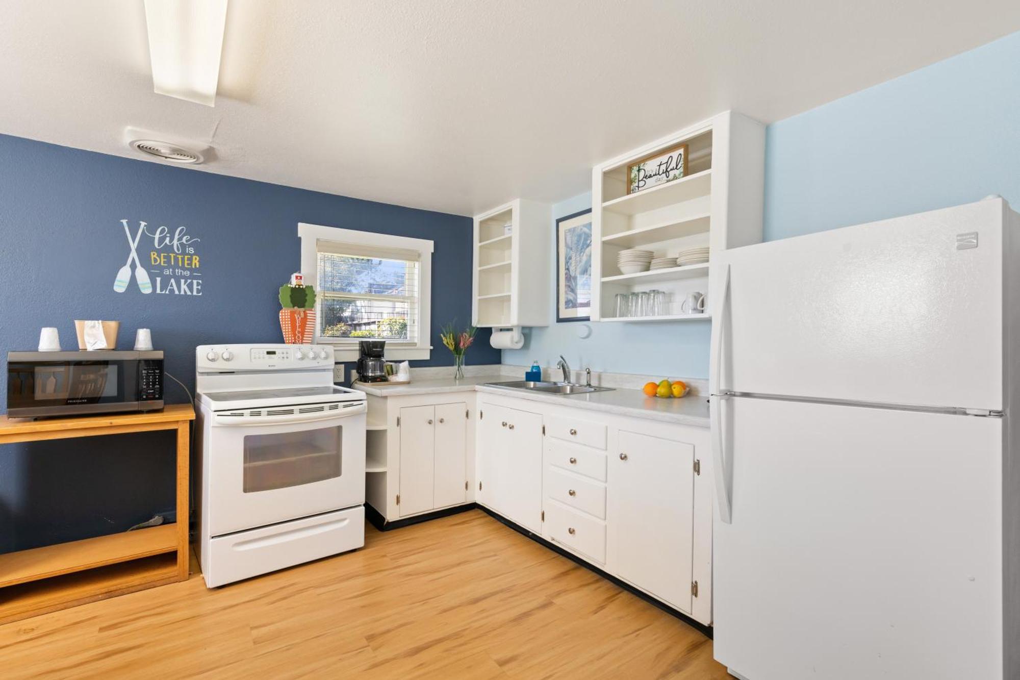 Skylark Shores