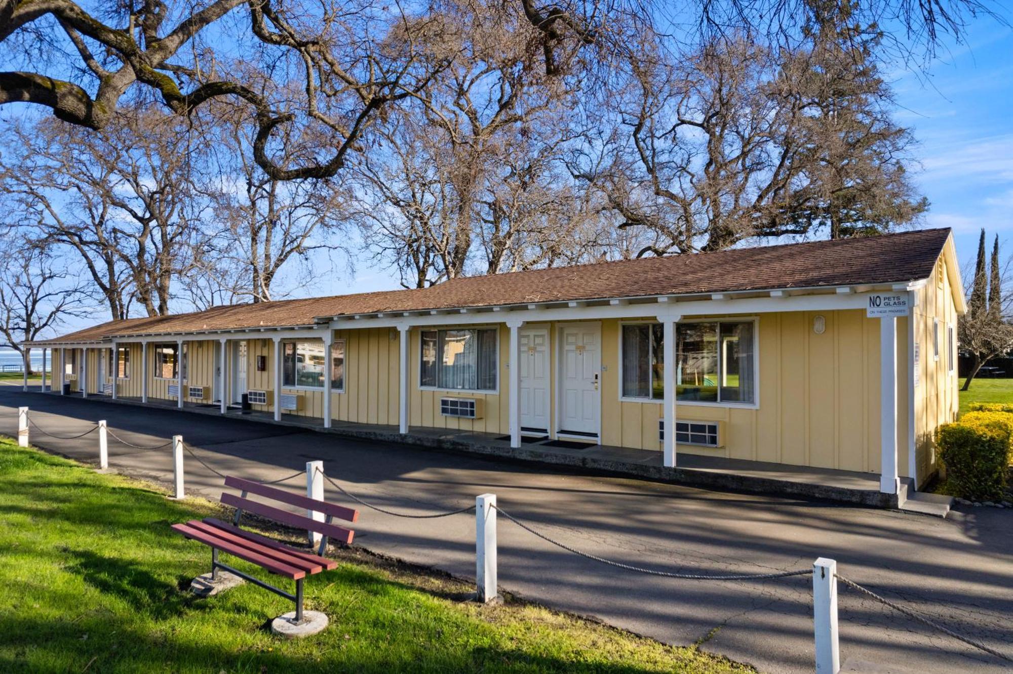 Skylark Shores 4* Lakeport