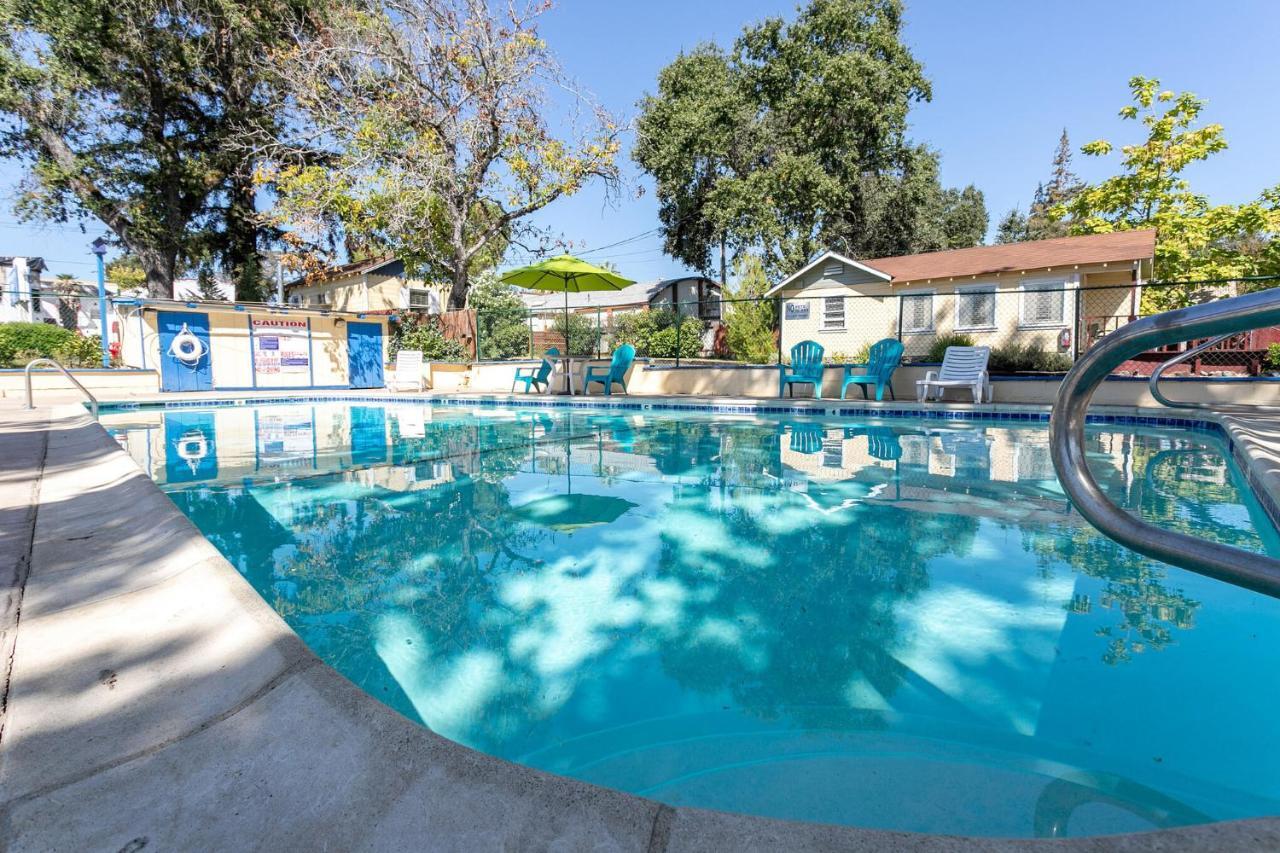 Skylark Shores Hotel Lakeport